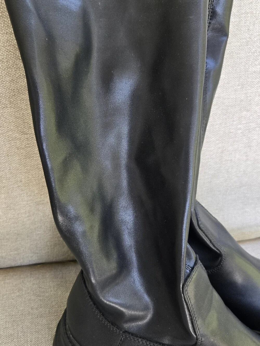 GC Women's Black Knee-High Lug Sole Boots
